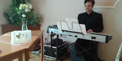 Hochzeitsmusik - Niederösterreich - MARTIN.......standesamtliche Trauung.... - MOONFIRE