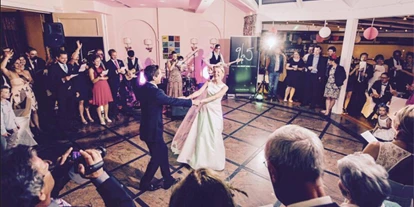 Hochzeitsmusik - Musikrichtungen: Independent - Eine Hochzeit in Nörten-Hardenberg, Niedersachsen mit 9to5  - 9to5