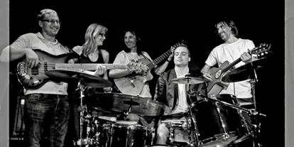 Hochzeitsmusik - Musikrichtungen: R n' B - Österreich - TAKE FIVE