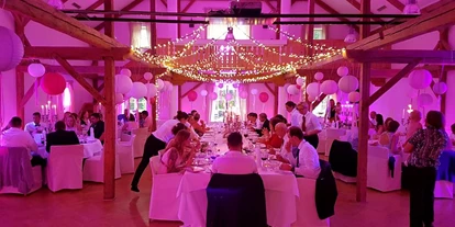 Hochzeitsmusik - PLZ 93128 (Deutschland) - Lichtgestaltung für den Hochzeits-Saal - Partyhochzeitsmusik