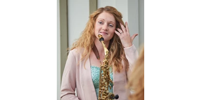 Hochzeitsmusik - Band-Typ: Sonstige - Wien-Stadt - Saxophonistin, Silke Gert - Saxophonistin Silke Gert