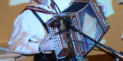 Hochzeitsmusik - Einstudieren von Wunschsongs - Steiermark - Anton aus Berndorf