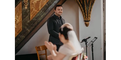 Hochzeitsmusik - Musikrichtungen: 70er - Pfalz - LIO Akustik Duo bei einer kirchlichen Hochzeit - LIO