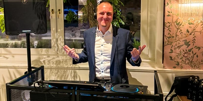 Hochzeitsmusik - geeignet für: Partymusik - Niederösterreich - DJ Feer - Event- & Hochzeits DJ aus Niederösterreich, Bezirk Korneuburg, Stockerau - DJ Feer - Event DJ