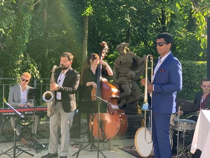 Hochzeitsmusik - Musikrichtungen: Hits von Heute - Karlsruhe - Instrumentalbesetzung der Jazzband in Fuschl, Österreich - JazzCafé - Premium - Pop meets Jazz!