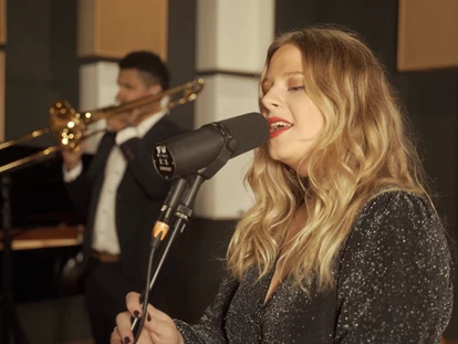 Hochzeitsmusik - Musikrichtungen: Hits von Heute - Karlsruhe - Sängerin JazzCafé - Premium - JazzCafé - Premium - Pop meets Jazz!