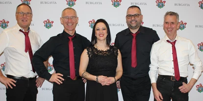 Hochzeitsmusik - Musikrichtungen: Hits von Heute - Weekend Bandfoto - Weekend