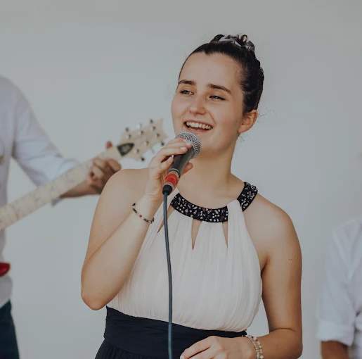 Hochzeitsband: Stephanie Hrdina - Gesang - Brandnew Band Rosenheim - Brandnew Band