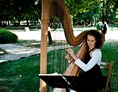 Hochzeitsband: At an open air wedding - Your Event Harpist - Veronika Villanyi
