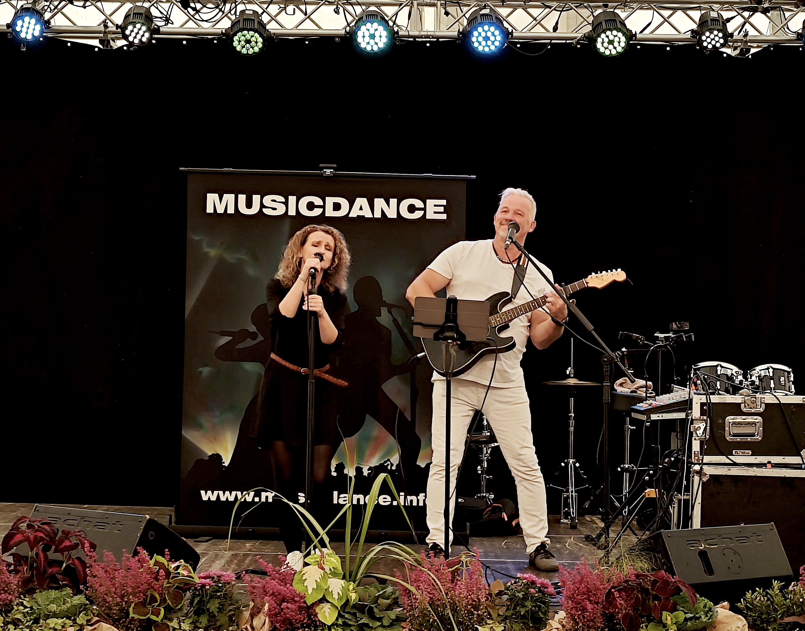 Hochzeitsmusik - Band-Typ: Tanz-Band - Erzgebirge - Musicdance