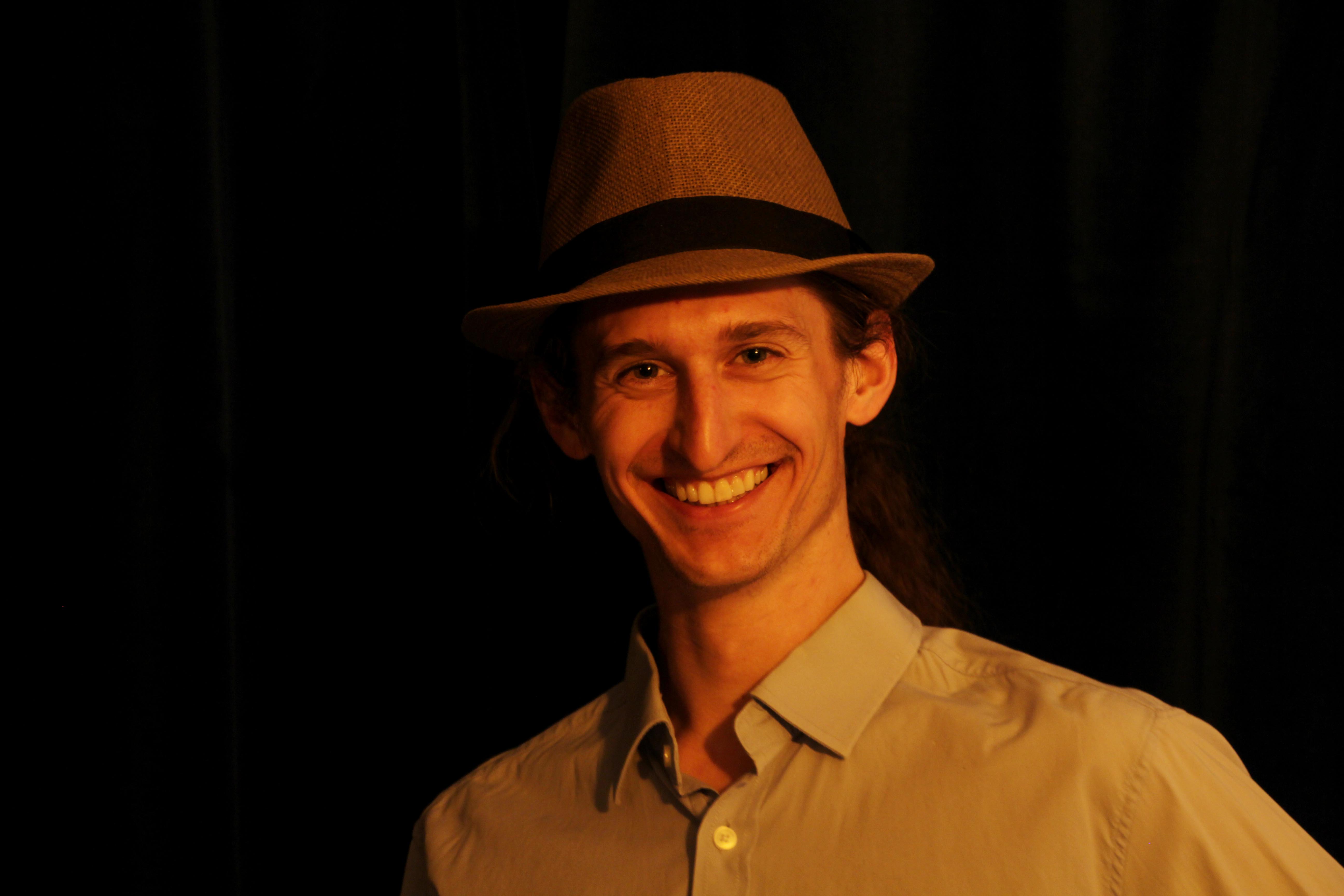 Hochzeitsmusik - geeignet für: Brauchtumsmusik - Bern - Häggi - Akkordeonist und Liederdichter