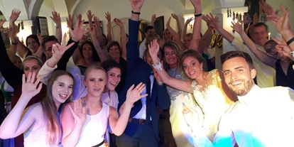 Hochzeitsmusik - Musikrichtungen: Hits von Heute - Hochzeitsband & DJ Hubert-live aus Straubing