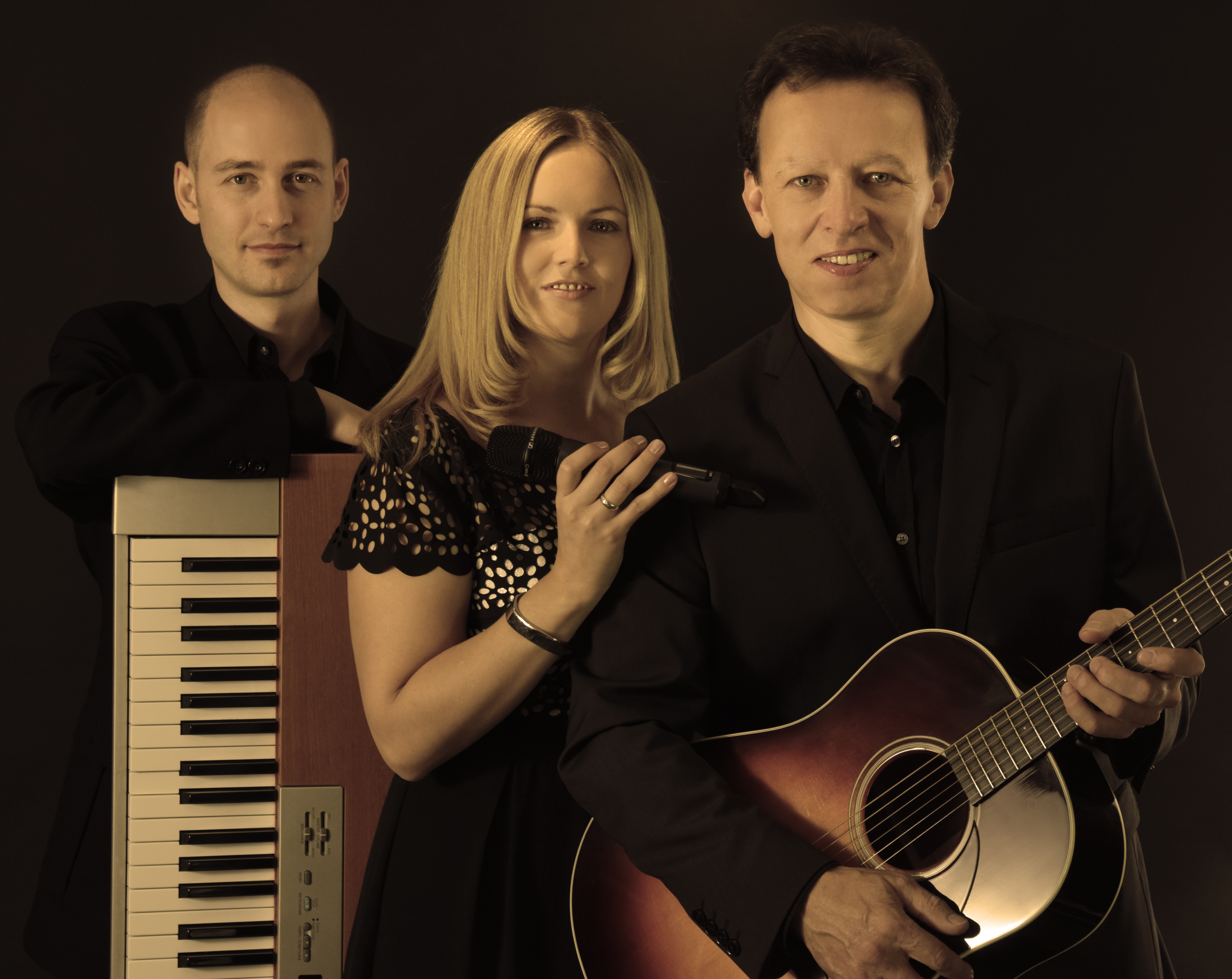 Hochzeitsmusik - PLZ 1070 (Österreich) - VOICES & Harmony